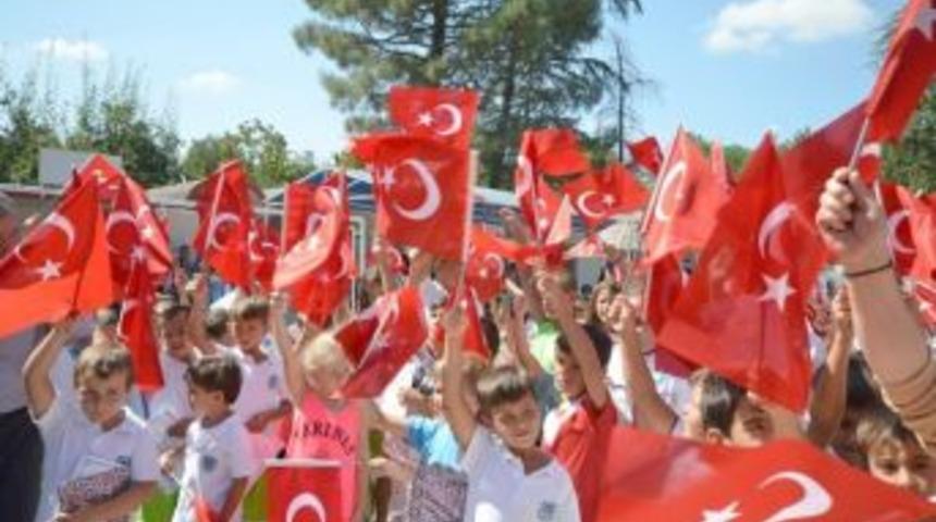 G&ouml;nen&rsquo;deki Sertifika T&ouml;reninde Bayrak Ş&ouml;leni