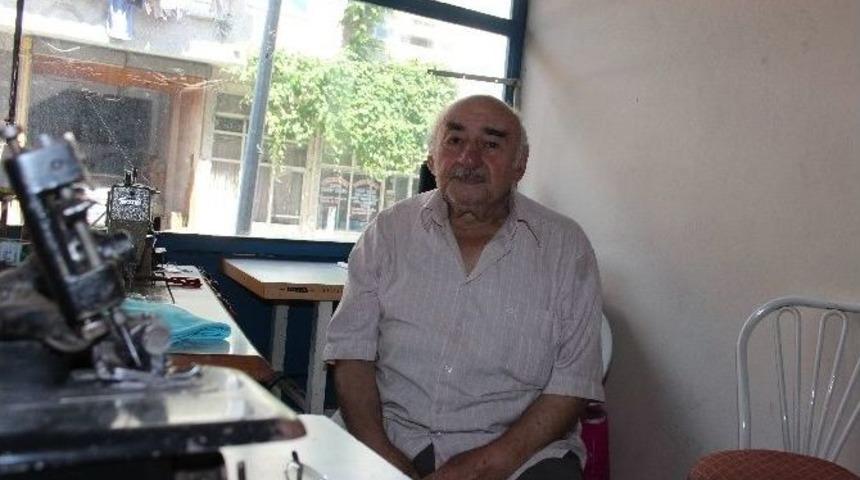 60 Yıldır Terzilik Yapıyor