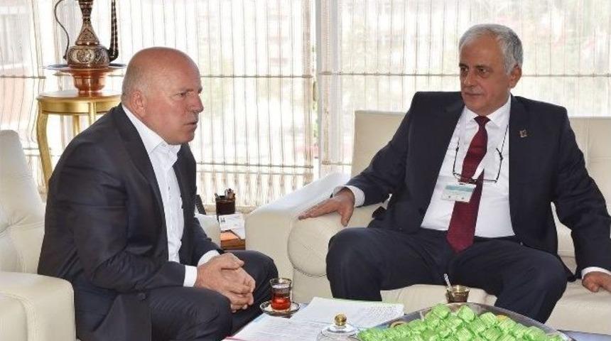 T&uuml;ba Başkanı Acar&rsquo;dan Sekmen&rsquo;e Eğitim Teşekk&uuml;r&uuml;