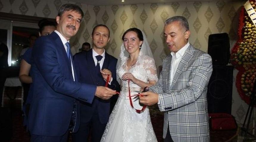 Garnizona Yabancı Gelin