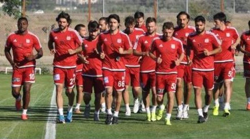 Sergen Yal&ccedil;ın: Milli Ma&ccedil; Arası Bize Faydalı Olacak