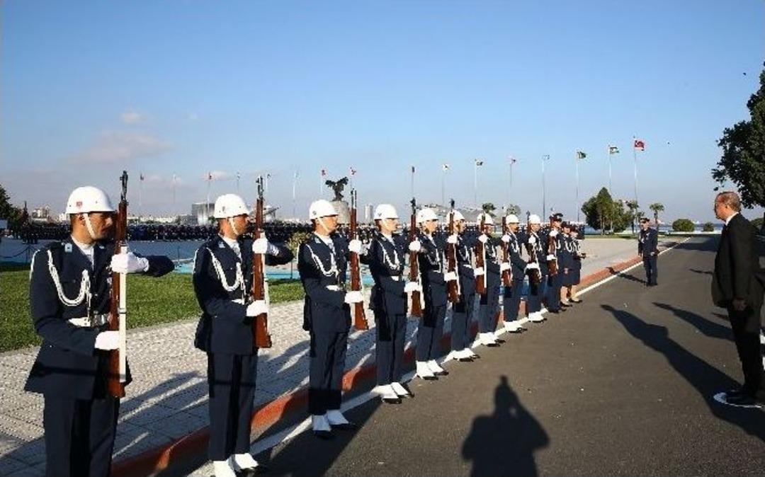 Hava Harp Okulu&rsquo;nda Mezuniyet Sevinci