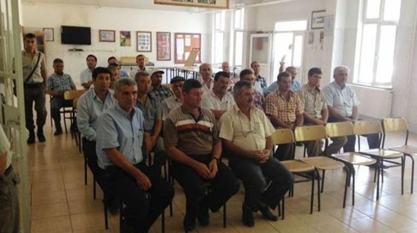 Komutan, Mahalle Muhtarlarıyla Bir Araya Geldi