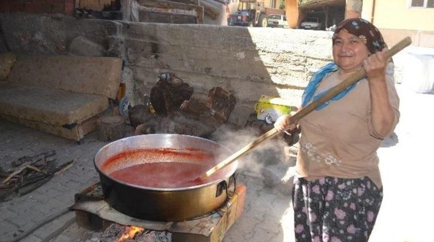 Bilecik&rsquo;te Sal&ccedil;a Kazanları Kaynamaya Başladı