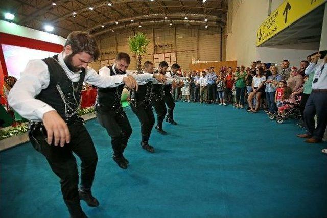 Anadolu K&uuml;lt&uuml;r&uuml; Karşıyaka&rsquo;nın Standında Buluştu 1