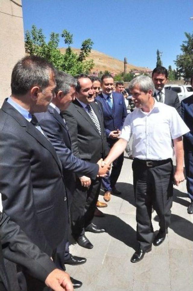 Vali Ahmet &Ccedil;ınar G&ouml;reve Başladı 3