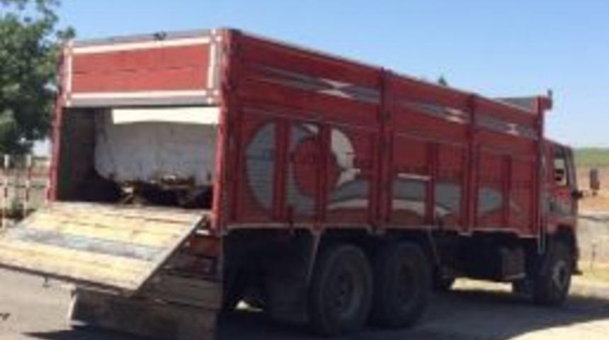 Boru Hattından Petrol &Ccedil;aldılar