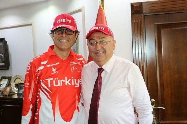 Yalova Belediyesi Bisiklet Takımı D&uuml;nya Şampiyonasına Katılacak 1