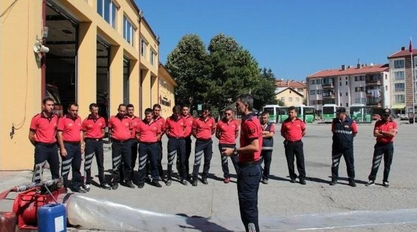Bolu İtfaiyesi Her Ge&ccedil;en G&uuml;n G&uuml;&ccedil;leniyor