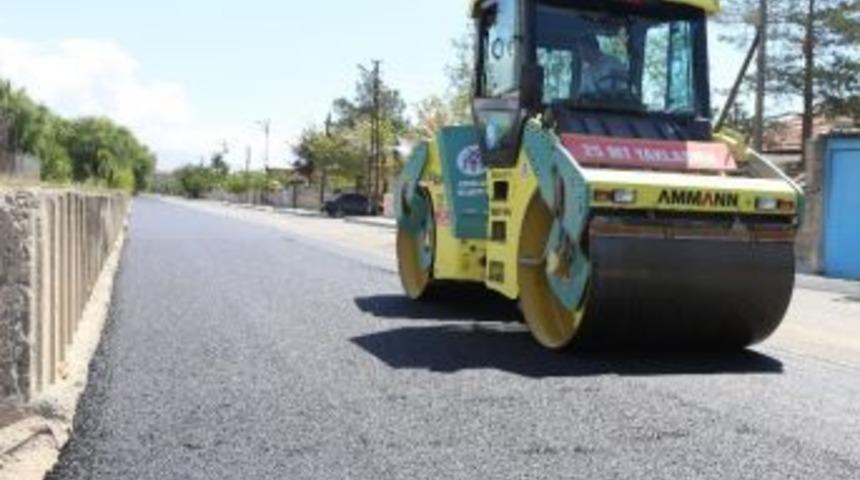 Yol Ve Kaldırım Problemi Bu Yıl &Ccedil;&ouml;z&uuml;l&uuml;yor