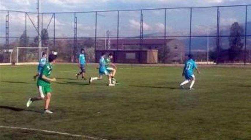Yaz Kur&rsquo;an Kursları Futbol Turnuvası Devam Ediyor