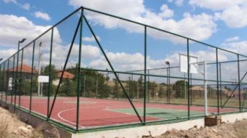 Beyşehir’de Çok Amaçlı Spor Sahaları Yıl Sonuna Kadar Tamamlanacak