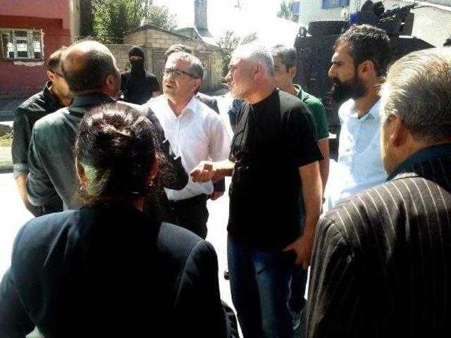 Ağrı da Hdp Ve Dbp li 13 Kişi G&ouml;zaltında 3