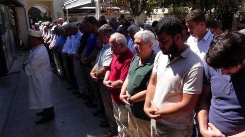 Yunus Koca I&ccedil;in &Ccedil;anakkale'de Gıyabi Cenaze Namazı