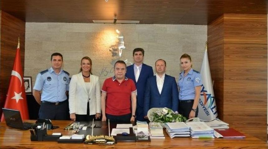 Zabıtalar Başkan B&ouml;cek&rsquo;i Ziyaret Etti
