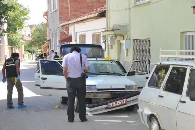 Sokakta Araç Parkı Kavgasında Pompalı Tüfekle Yaraladı