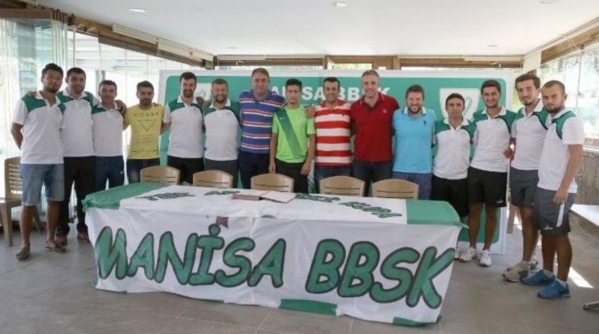 B&uuml;y&uuml;kşehir Belediyespor&rsquo;a Alt Yapıdan Taze Kan