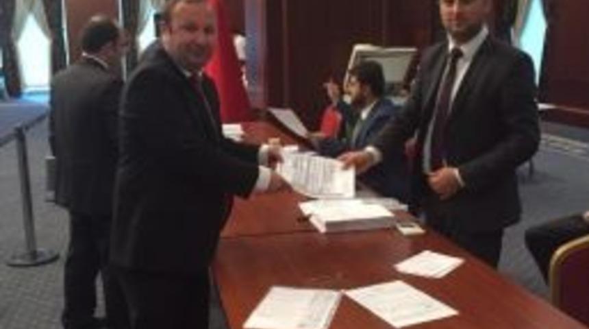 &Ouml;zg&uuml;r Ulupınar Aday Adaylığını A&ccedil;ıkladı