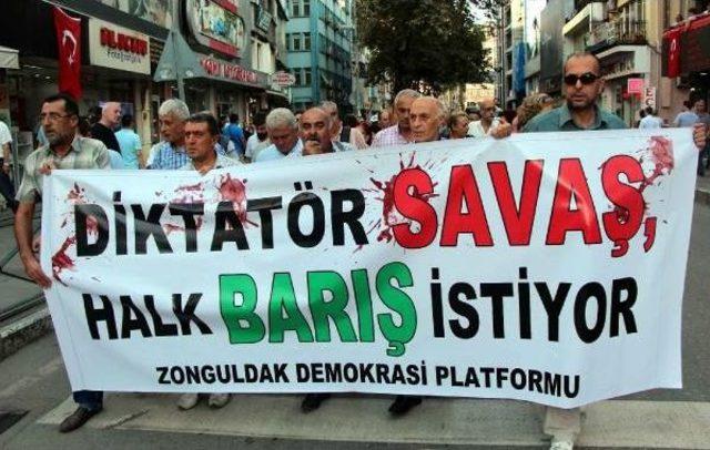 Zonguldak'ta Dünya Barış Günü Yürüyüşü