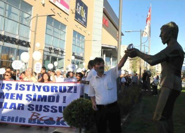 Eskişehir'de 200 Kişi Barış Için Yürüdü