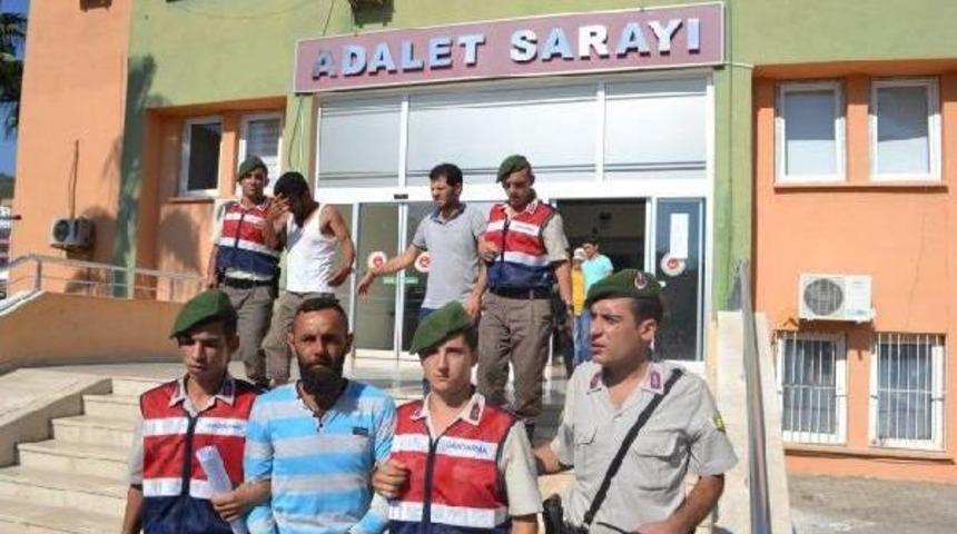Kıbrıs'a Gidemeden Anamur'da Yakalandılar (2)