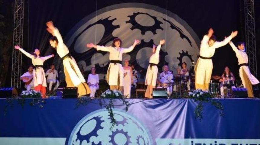 Kardeş T&uuml;rk&uuml;ler Barış I&ccedil;in S&ouml;yledi