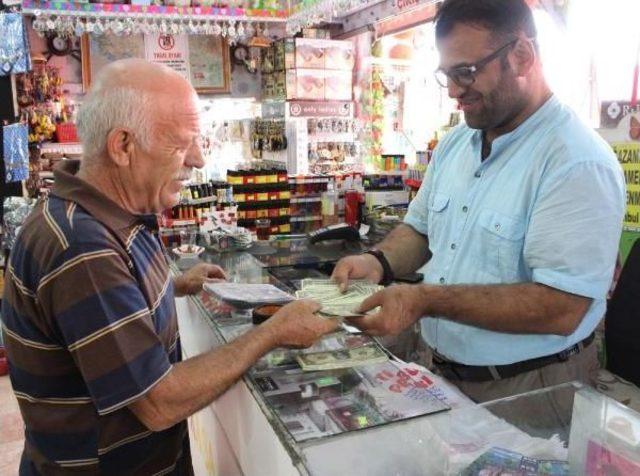 Düğün Sahte Dolarları Yok Satıyor 2