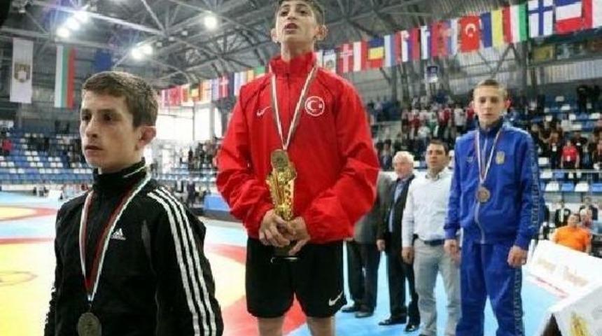 Akhisar'ın Gururu Kerem Kamal