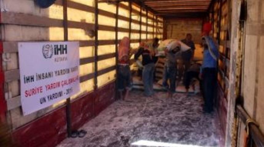 Başkan Mustafa Yenipazar: Yardımlar T&uuml;rkmen Kardeşlerimize Ulaştı