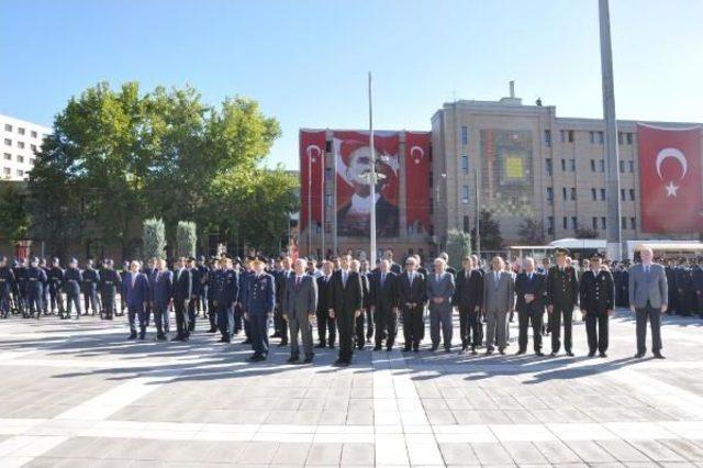 Eskişehir'in Işgalden Kurtuluşunun Yıl Dönümü Kutlandı