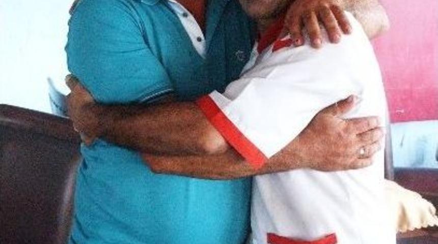 K&uuml;rt Ve T&uuml;rk Arkadaşların Duygulandıran İsteği