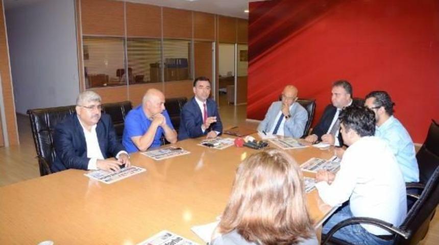 Chp Heyeti Yurt Ve Birg&uuml;n Gazetelerini Ziyaret Etti