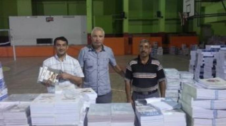 Kulu İl&ccedil;e Milli Eğitim M&uuml;d&uuml;rl&uuml;ğ&uuml; Kitap Dağıtımına Başladı