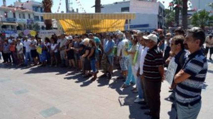 Barış İ&ccedil;in Meydana &Ccedil;ıktılar