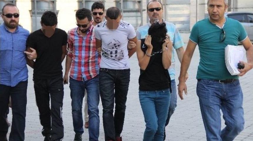 Kapka&ccedil; Zanlısı Aile Tutuklandı