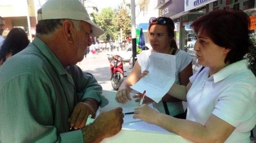 Alaşehir Chp&rsquo;den Barış İ&ccedil;in İmza Kampanyası