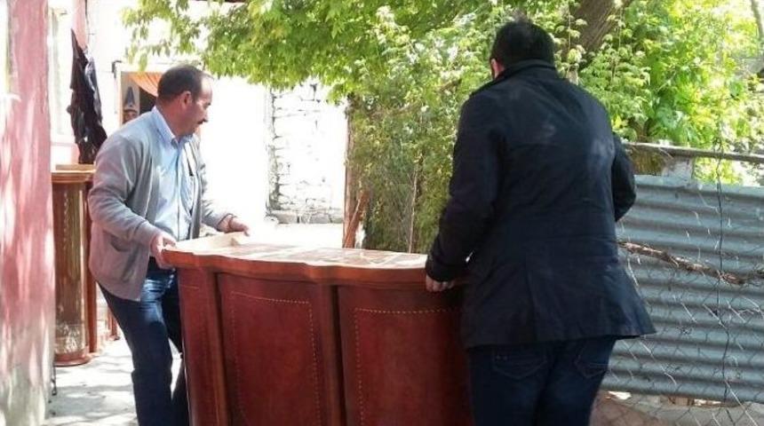 Hayır &Ccedil;arşısı, &lsquo;dar G&uuml;n Dostu&rsquo; Oldu