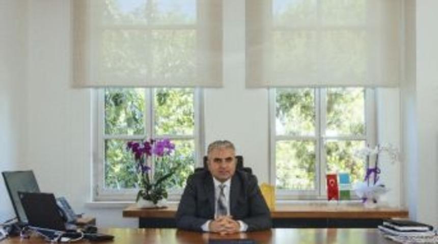 Efe, Belediye Meclis &Uuml;yeliğinden İstifa Etti