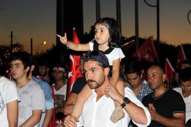 Şehitler İçin Birlik Ve Beraberlik Yürüyüşü 1