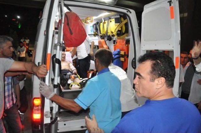 Pkk lılar Elazığ da Trafik Polislerine Saldırdı: 2 Yaralı (2) 1