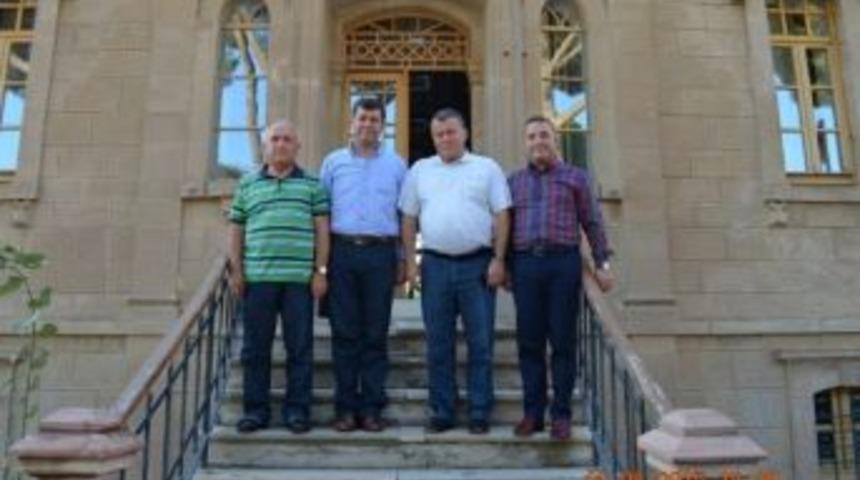 &Ccedil;i&ccedil;ek Ve Cirit&rsquo;ten G&ouml;me&ccedil; Ziyareti