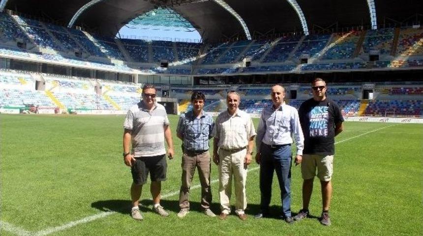 Kadir Has Stadı Eski G&uuml;nlerine D&ouml;n&uuml;yor