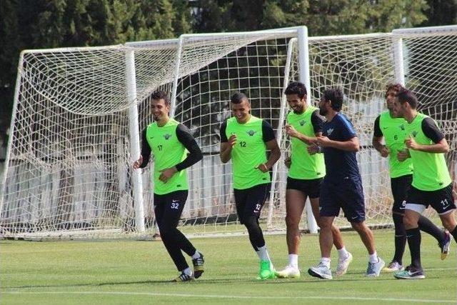 Akhisar Belediyespor’da İzin Bitti