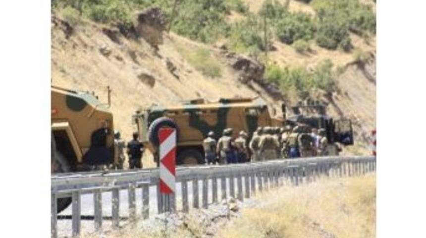 Pkk&rsquo;nın Ka&ccedil;ırdığı G&uuml;mr&uuml;k&ccedil;&uuml;lerden 23 G&uuml;nd&uuml;r Haber Alınamıyor