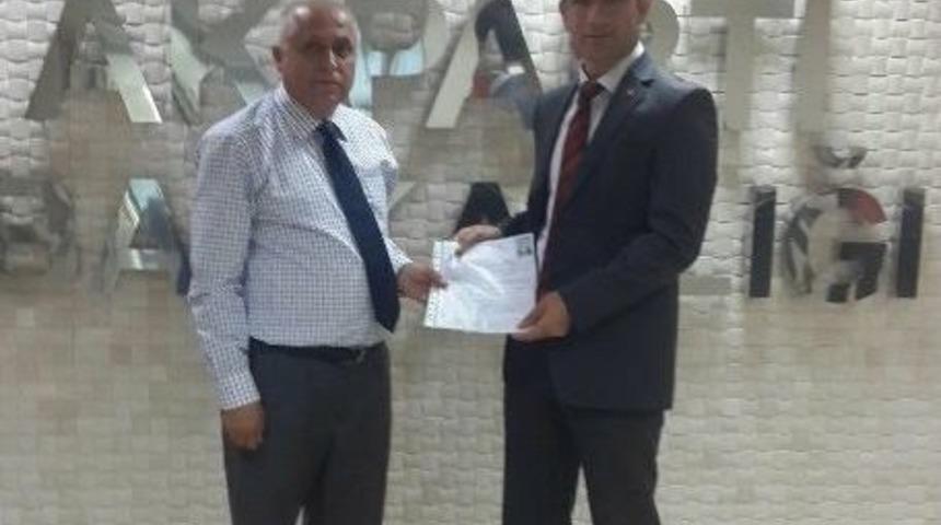 İş Adamı Han&ccedil;ınar, Ak Parti&rsquo;den Aday Adaylığını A&ccedil;ıkladı