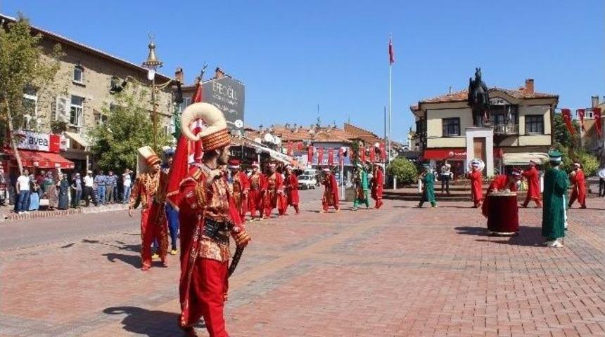 Tavşanlı&rsquo;nın D&uuml;şman İşgalinden Kurtuluş Yıl D&ouml;n&uuml;m&uuml; T&ouml;renlerle Kutlandı