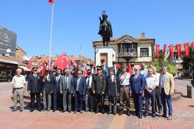 Tavşanlı’nın Düşman İşgalinden Kurtuluş Yıl Dönümü Törenlerle Kutlandı