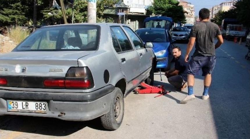 30 Aracın Lastiklerini Patlattılar