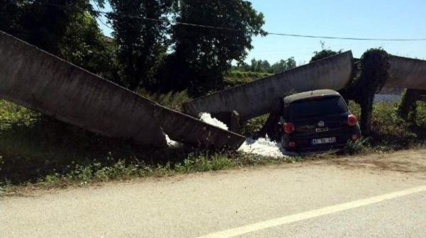 Sulama Kanalına &Ccedil;arpan Otomobilin S&uuml;r&uuml;c&uuml;s&uuml; &Ouml;ld&uuml;