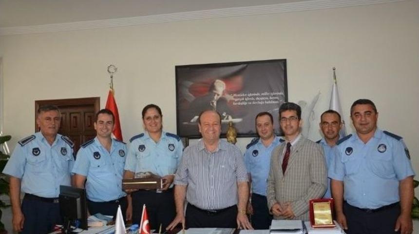 Zabıtadan Başkan &Ouml;zakcan&rsquo;a Ziyaret